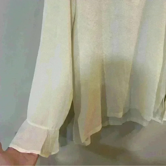 She + Sky White Flowy Long Sleeve Off White Crewneck Blouse Women’s Size Large - Picture 2 of 6